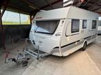 Dethleffs 460 DB. Supernette caravan van binnen & buiten, Vast bed, Rondzit, Particulier, Kachel