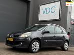 Renault Clio Estate 1.2-16V Special Line | Dakrails | Airco, Voorwielaandrijving, Gebruikt, Zwart, 4 cilinders