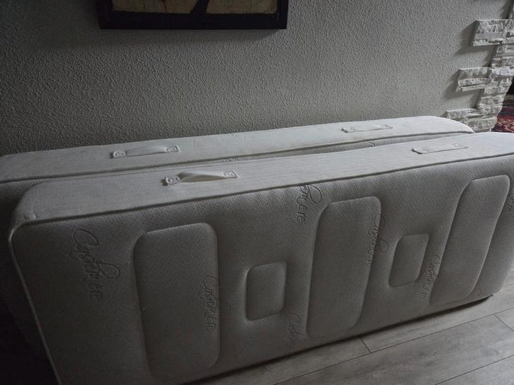 Heel Moi Matrassen - Comfortabel Slapen!, Huis en Inrichting, Slaapkamer | Matrassen en Bedbodems, Gebruikt, Matras, 90 cm, 200 cm