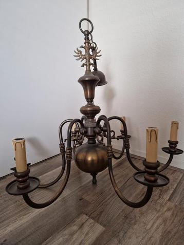 Chandelier Flemish Eagle beschikbaar voor biedingen
