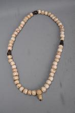 Tibetaanse gebedsmala- 54 kraal fossiele schelp - Nepal, Ophalen of Verzenden