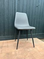 Twee nieuwe PTMD stoelen. Grijs, Ophalen, Zo goed als nieuw, Grijs, Twee