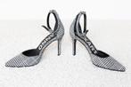 Super Leuke ETXART & PANNO Pumps (Maat 37) s16 € 45,-, Pumps, Overige kleuren, Ophalen of Verzenden, Zo goed als nieuw