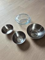 RVS-schalen en glazen Pyrex dekschaal, Ophalen of Verzenden, Zo goed als nieuw