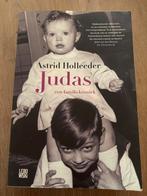 Judas - Astrid Holleeder, Boeken, Ophalen of Verzenden, Gelezen, Overige