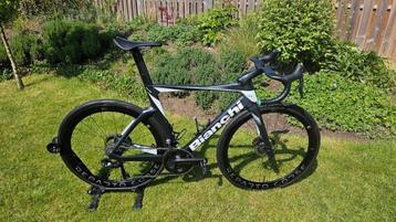 Bianchi Oltre Pro Ultegra Di2 55cm beschikbaar voor biedingen