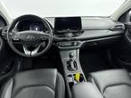 Hyundai i30 1.5 T-GDi MHEV Premium // 1E EIGENAAR // LEDER /, Gebruikt, 4 cilinders, 160 pk, Leder