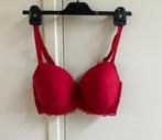 Mooie BH Victoria’s Secret maat 75F, Kleding | Dames, Ondergoed en Lingerie, Victoria's Secret, Ophalen of Verzenden, Rood, BH