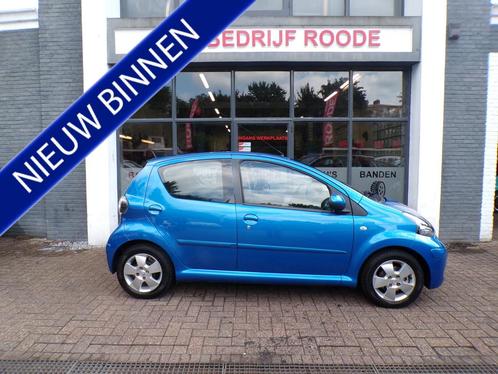 Toyota Aygo 1.0-12V 5-Drs Dynamic blue AIRCO,TOP STAAT, GOED, Auto's, Toyota, Te koop, Aygo, ABS, Airbags, Airconditioning, Alarm