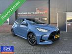 Toyota Yaris 1.5 Hybrid Dynamic, Gebruikt, Euro 6, LED verlichting, Blauw