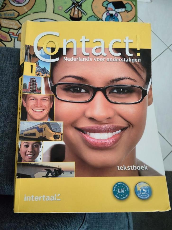 Contact! Nederlands voor anderstaligen-Tekstboek+woordenboek, Boeken, Taal | Overige Talen, Gelezen, Non-fictie, Ophalen of Verzenden
