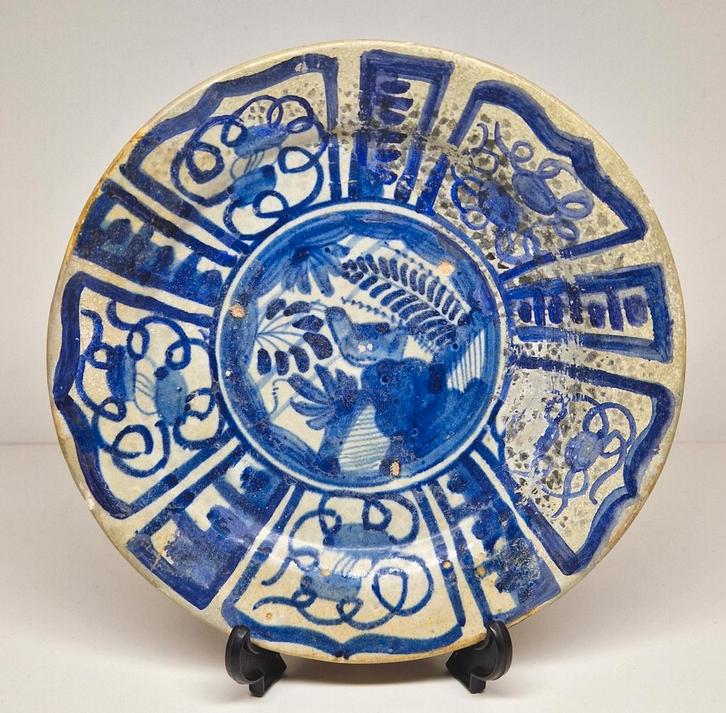 Antieke aardewerk Majolica bord, Nederland 17e eeuw., Antiek en Kunst, Antiek | Keramiek en Aardewerk, Ophalen of Verzenden