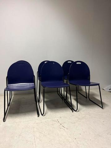 6x Talin stoelen stapelbaar Italy design. beschikbaar voor biedingen