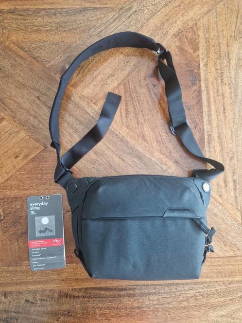 Peak Design Everyday Sling Bag 3L cameratas – Nieuwstaat, Audio, Tv en Foto, Fotografie | Fototassen, Zo goed als nieuw, Schoudertas