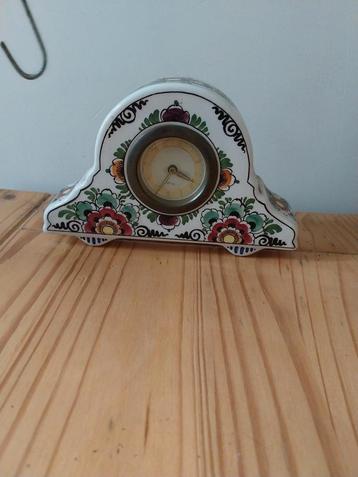 **Unieke handbeschilderde Hollandse klok – een eyecatcher!** beschikbaar voor biedingen