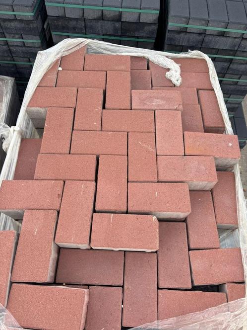 Restpartij nieuwe betonklinkers bkk rood en heide, Tuin en Terras, Tegels en Klinkers, Nieuw, Klinkers, Beton, 10 m² of meer, Ophalen