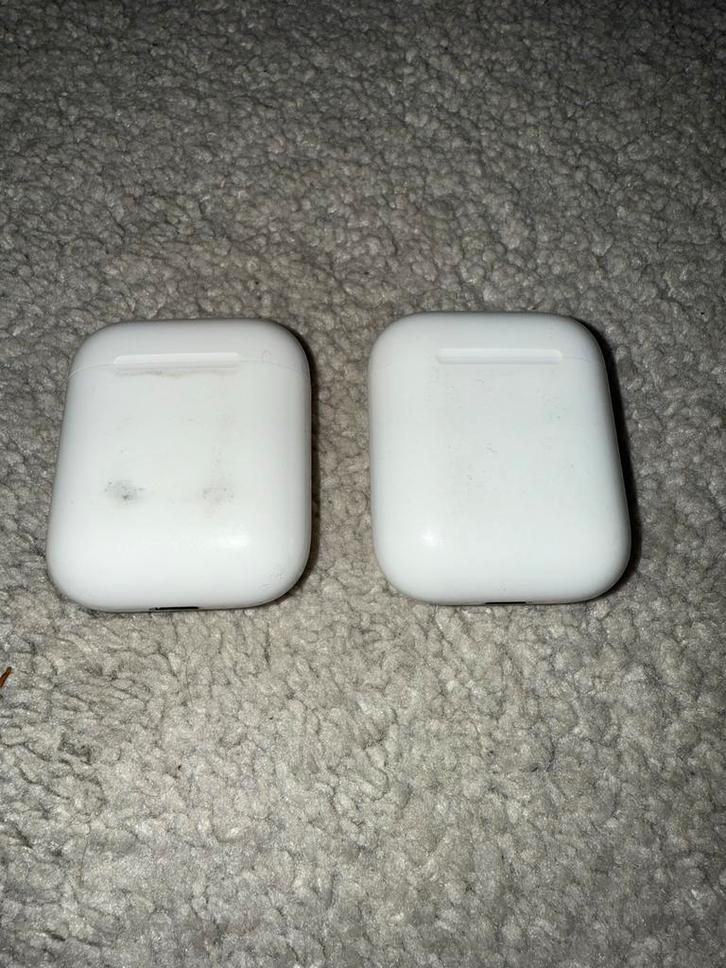 Apple AirPods 2 - 2 paar - Defect, Audio, Tv en Foto, Koptelefoons, Niet werkend, Overige merken, Draadloos, Ophalen of Verzenden