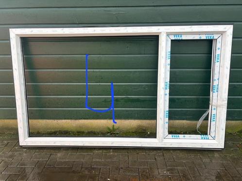 2 Kunststof kozijnen - wit met draaideel in RAL7016 nerf, Doe-het-zelf en Verbouw, Kozijnen en Schuifpuien, Nieuw, Raamkozijn