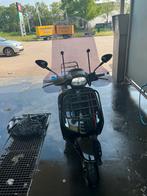 Vespa sprint, Overige modellen, Ophalen of Verzenden, Zo goed als nieuw, Benzine