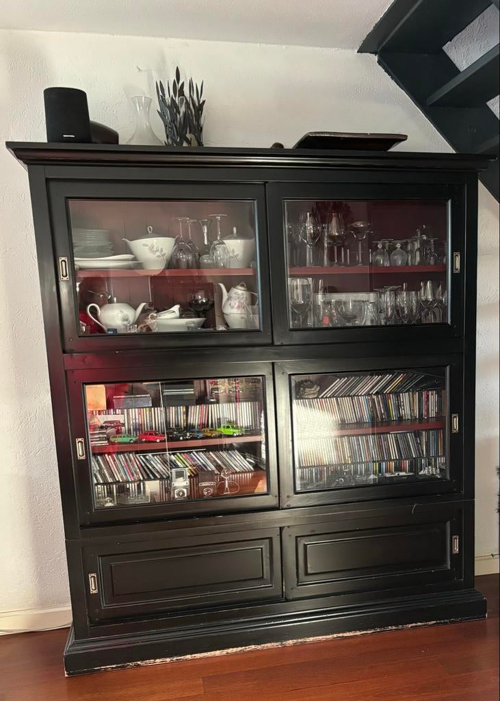 Mooie Westend Buffetkast - Zwart/Rood, Ophalen, Gebruikt, 150 tot 200 cm, 25 tot 50 cm