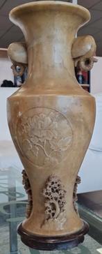 Mooie oude  decoratieve Chinese vaas ( speksteen), Antiek en Kunst, Ophalen of Verzenden