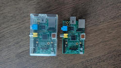 2x Raspberry Pi Model B (eerste generatie), Hobby en Vrije tijd, Elektronica-componenten, Zo goed als nieuw, Ophalen of Verzenden
