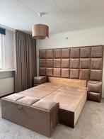 Luxe Eric Kuster Stijl Velvet Fluweel Bed, Ophalen, Beige, Tweepersoons, Zo goed als nieuw