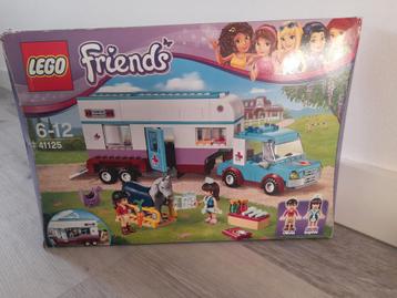 lego friends paardendokter trailer 41125 beschikbaar voor biedingen