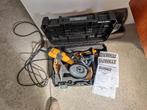 Dewalt Betonschuurmachine zgan, Ophalen of Verzenden, Zo goed als nieuw, 1000 watt of meer, Haakse handslijpmachine