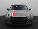 Mini Mini Clubman 1.5 Cooper Essential Aut. | Navigatie | LM, Auto's, Mini, Gebruikt, 19 km/l, Zilver of Grijs, 1300 kg