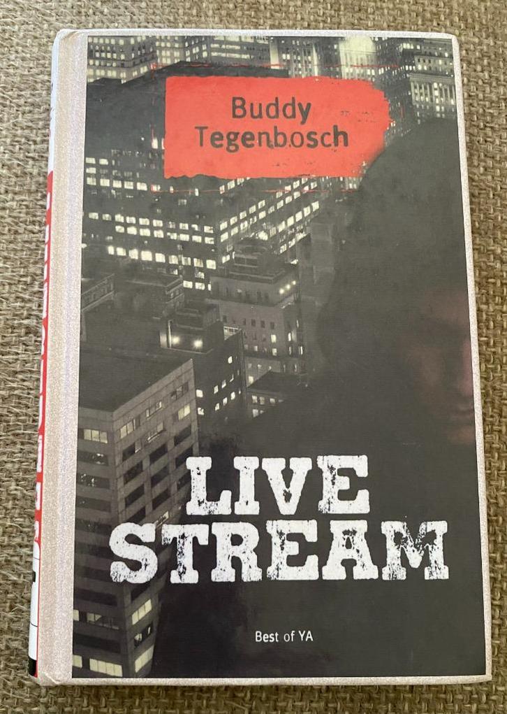 Buddy Tegenbosch Live stream, Boeken, Kinderboeken | Jeugd | 13 jaar en ouder, Zo goed als nieuw, Fictie, Ophalen of Verzenden