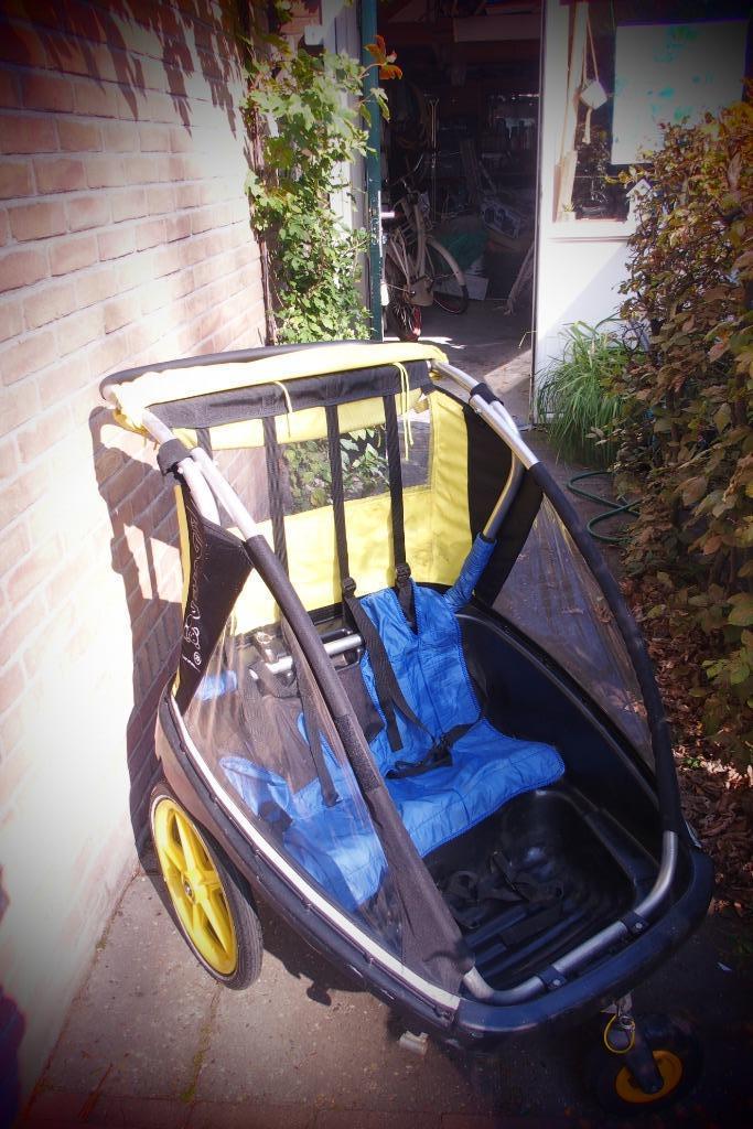 Mooie fietskar, Fietsen en Brommers, Fietsaccessoires | Aanhangers en Karren, Gebruikt, Kinderkar, 40 tot 60 kg, Opvouwbaar, Ophalen