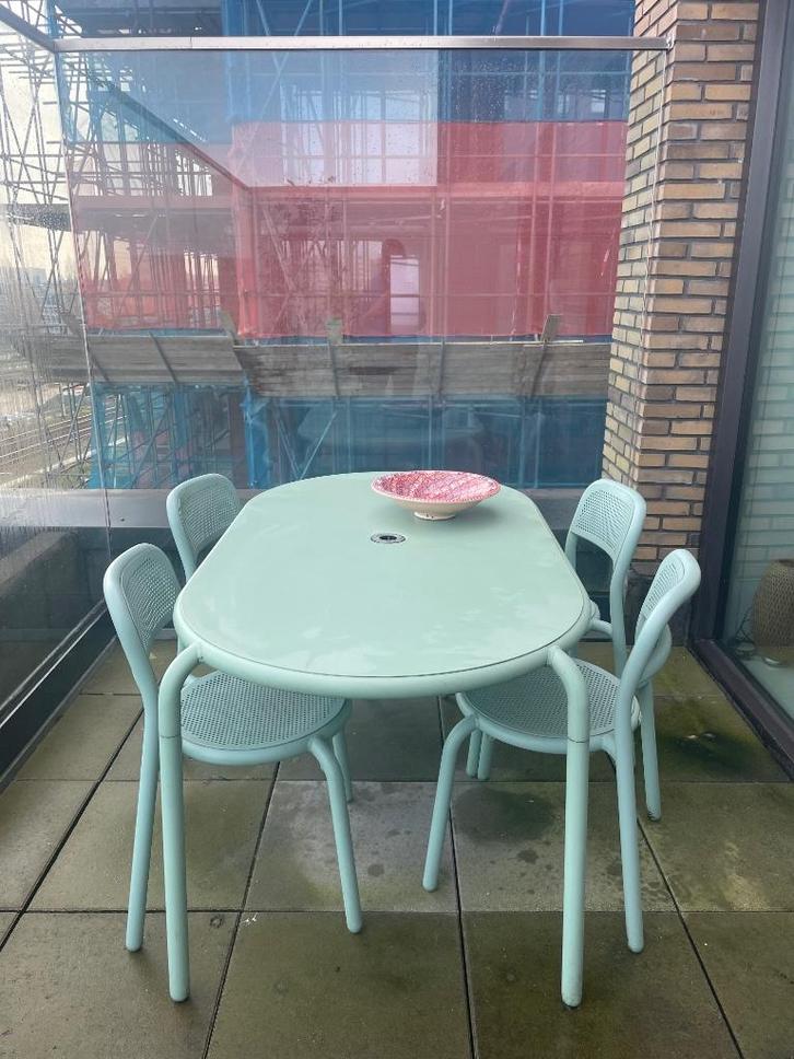 Toni Tavolo Fatboy Tuintafel en 4 stoelen mint groen, Tuin en Terras, Tuintafels, Zo goed als nieuw, Rechthoekig, Kunststof, Ophalen
