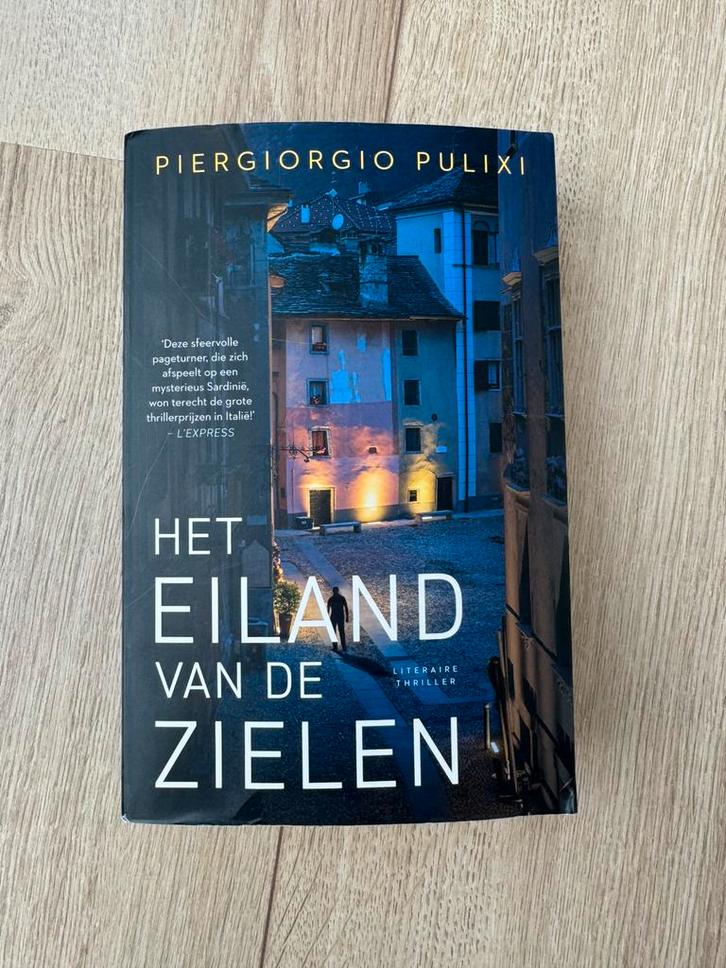Het eiland van de zielen | Piergiorgio Pulixi | Thriller, Boeken, Thrillers, Gelezen, Europa overig, Ophalen of Verzenden