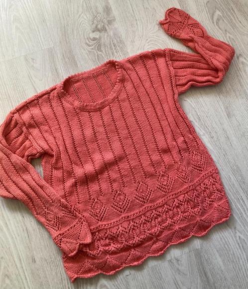 Prachtig mooie koraal rode trui , maatje XS / S, Kleding | Dames, Truien en Vesten, Gedragen, Maat 34 (XS) of kleiner, Ophalen of Verzenden
