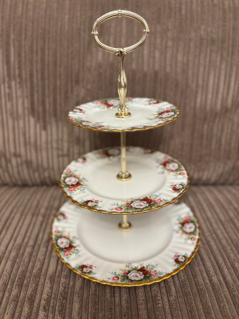 Etagère Royal Albert (Celebration), Ophalen of Verzenden, Zo goed als nieuw