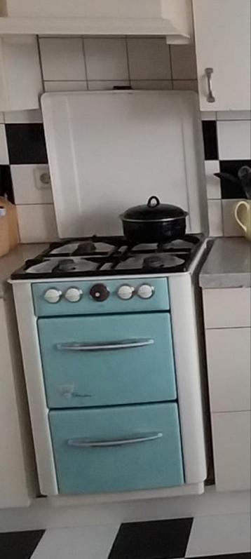 Retro Gasfornuis - Blauw beschikbaar voor biedingen