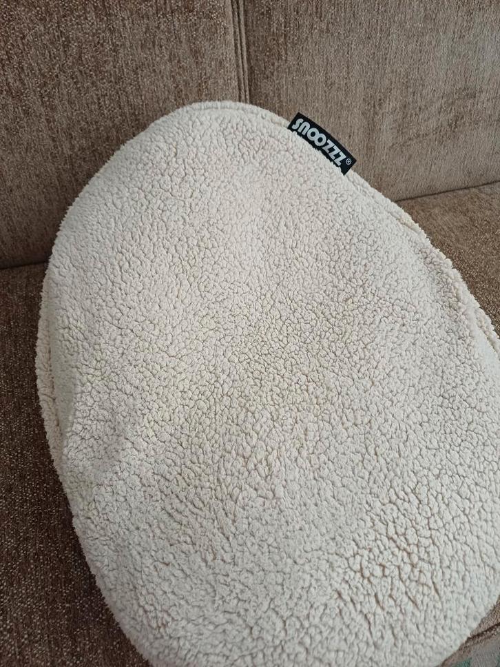 Snoozzz voedingskussen inclusief hoes nieuw, Kinderen en Baby's, Babyvoeding en Toebehoren, Nieuw, Voedingskussen, Ophalen of Verzenden