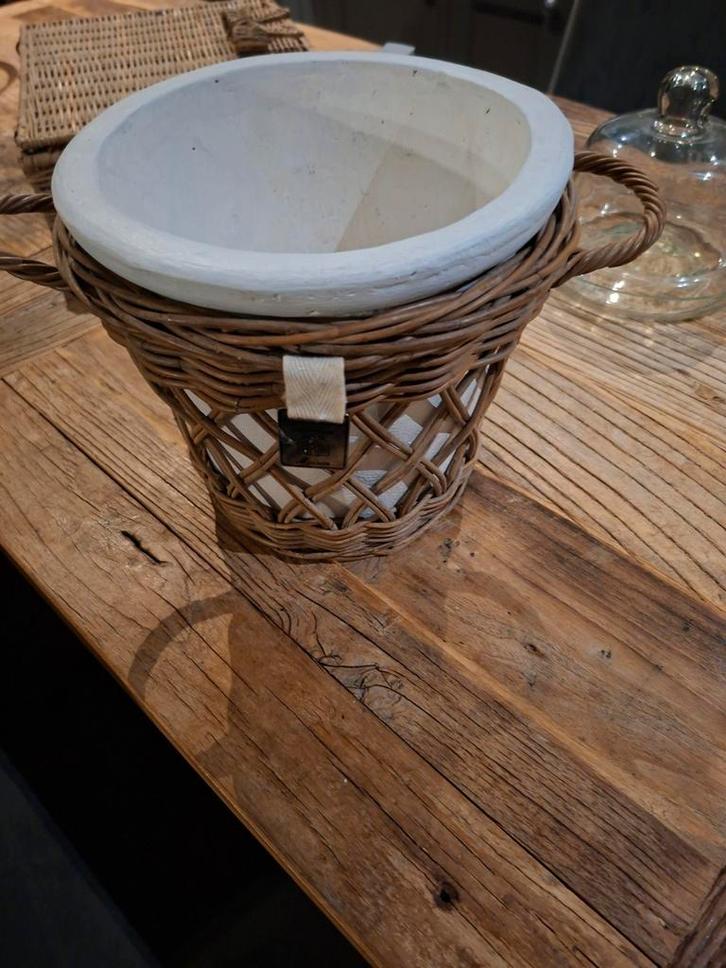 Rivièra Maison Bloempot Riet/Steen, Tuin en Terras, Bloembakken en Plantenbakken, Gebruikt, Steen, Binnen, 30 tot 60 cm, Minder dan 60 cm