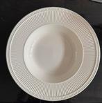 Wedgwood Windsor diepe borden 12 stuks, Ophalen, Zo goed als nieuw, Bord(en), Wedgwood