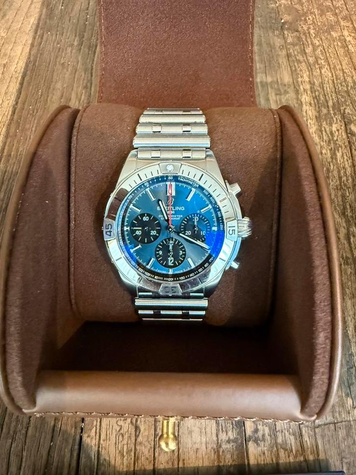 Breitling Chronomat B01 42 blauwe wijzerplaat, Sieraden, Tassen en Uiterlijk, Horloges | Heren, Zo goed als nieuw, Polshorloge