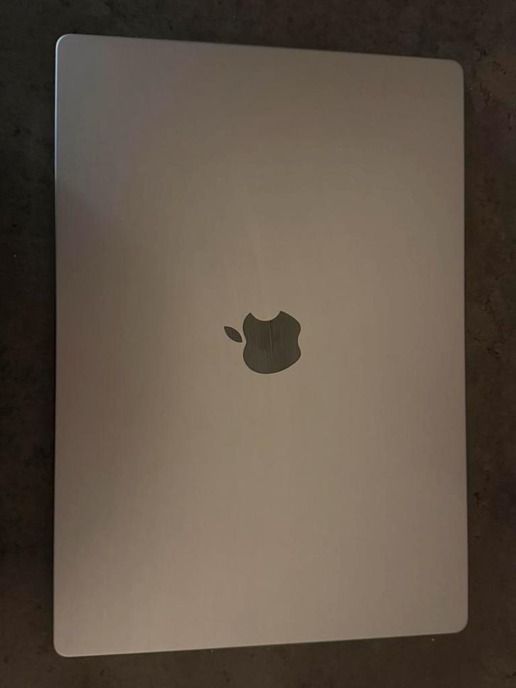 Apple macbook m1 16” 2021, Computers en Software, Apple Macbooks, Zo goed als nieuw, MacBook Pro, 13 inch, Ophalen of Verzenden