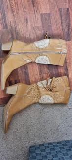 Dames Western Laarzen - Maat 38, Ophalen of Verzenden, Zo goed als nieuw, Beige, Hoge laarzen