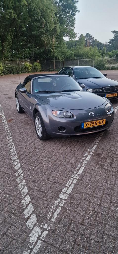 Mazda MX-5 1.8 Touring 2006 Grijs, Auto's, Mazda, Particulier, MX-5, Benzine, Cabriolet, Handgeschakeld, Geïmporteerd, Zilver of Grijs