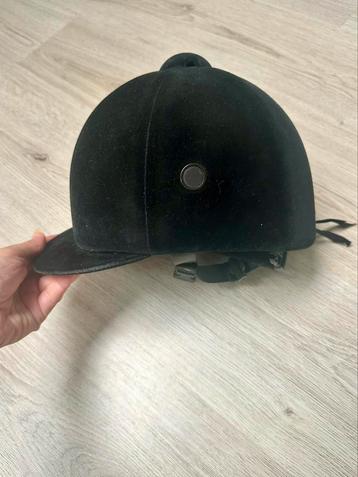 Horka cap maat 6,5/ 53 als nieuw paardrijden beschikbaar voor biedingen
