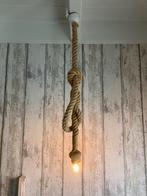 Leuke vintage touwlamp / hanglamp / plafondlamp, Ophalen of Verzenden, Zo goed als nieuw, Overige materialen, Nautisch, kinderkamer, beach, strand