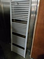 Badkamer radiatoo, Huis en Inrichting, Badkamer | Complete badkamers, Ophalen, Zo goed als nieuw