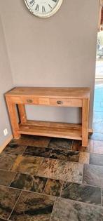 Teakhouten sidetable, Ophalen, 100 tot 150 cm, Zo goed als nieuw, 25 tot 50 cm