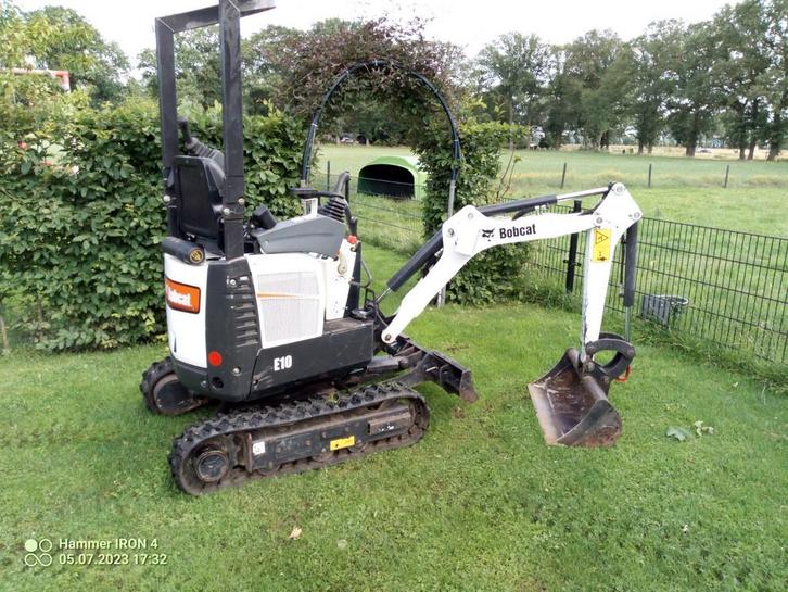 Minigraver te huur, Tuin en Terras, Hand-tuingereedschap, Ophalen of Verzenden