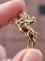 Zeldzaam vintage 80's gemerkt pin broche, Verzamelen, Speldjes, Pins en Buttons, Ophalen of Verzenden, Zo goed als nieuw, Transport